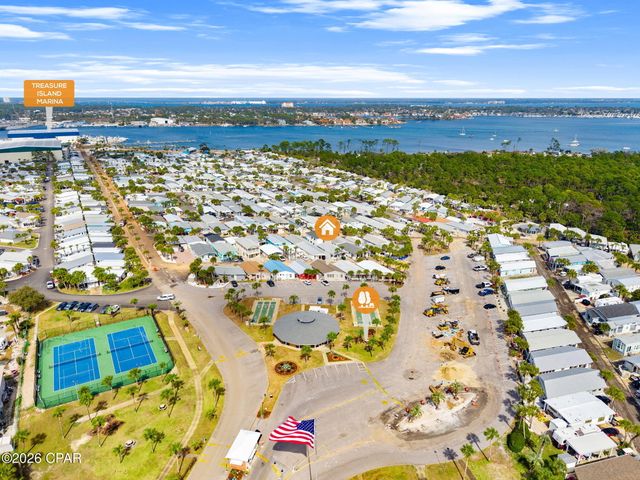 5 Dolphin Lane, Panama City, FL 32408