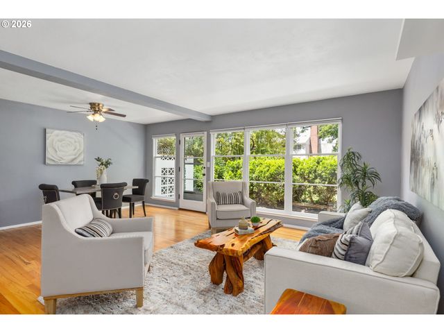 6811 Ne BROADWAY, Portland, OR 97213