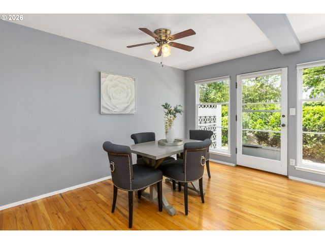 6811 Ne BROADWAY, Portland, OR 97213