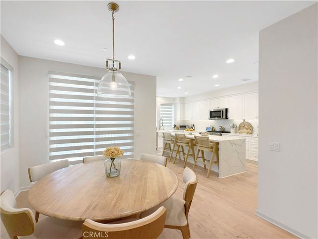 61 Sanctuary, Mission Viejo, CA 92692