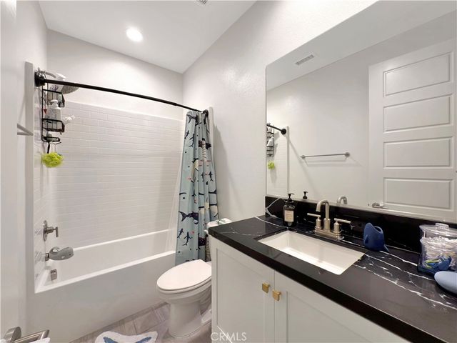 61 Sanctuary, Mission Viejo, CA 92692