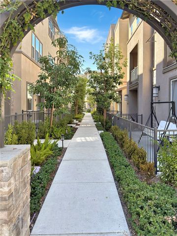 61 Sanctuary, Mission Viejo, CA 92692