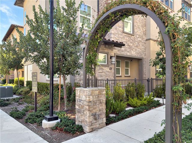 61 Sanctuary, Mission Viejo, CA 92692