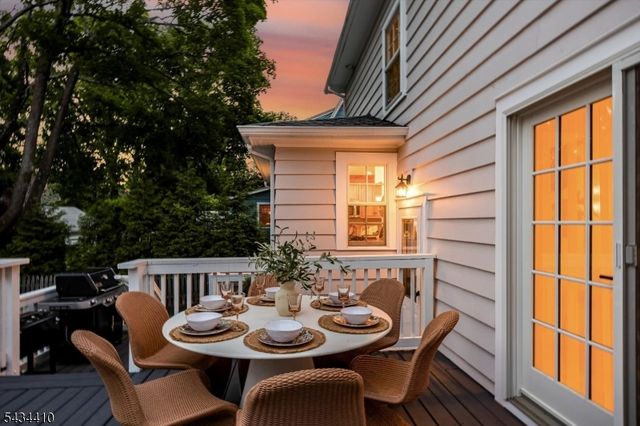 39 Kendal Ave, Maplewood Twp., NJ 07040