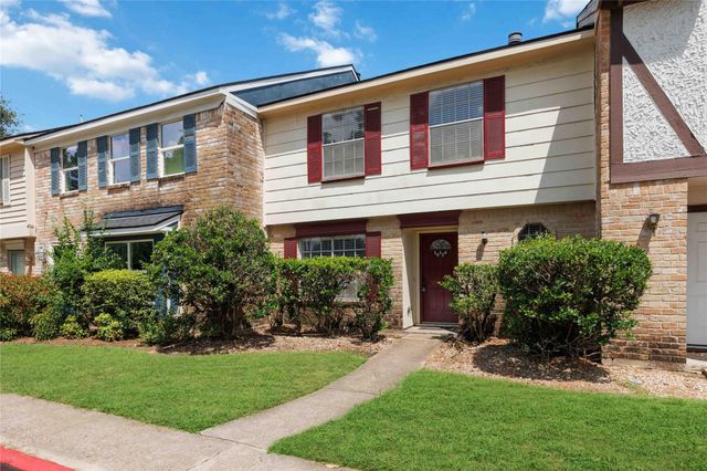 20329 Fieldtree Drive, Humble, TX 77338