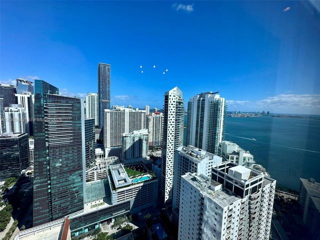1425 Brickell Ave 42E, Miami, FL 33131