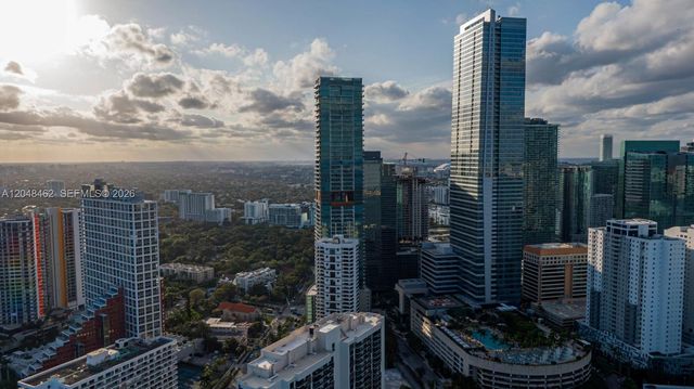 1425 Brickell Ave 42E, Miami, FL 33131