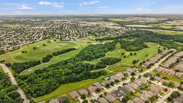 2007 Fairway Woods Drive, Wylie, TX 75098