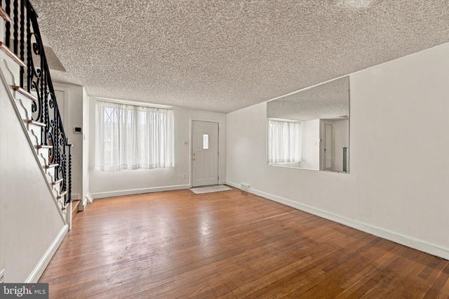 604 RIVELY AVE, Glenolden, PA 19036