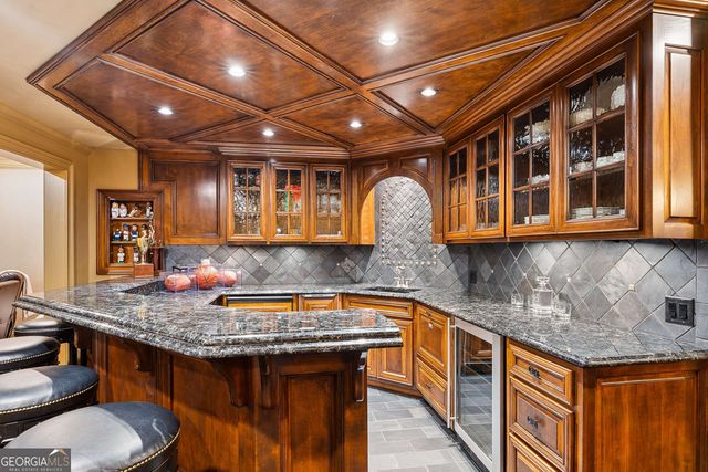 725 Pine Leaf Court, Johns Creek, GA 30022