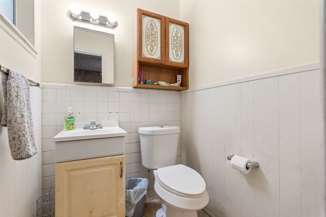 4312 Greenbriar Drive, Bellmead, TX 76705