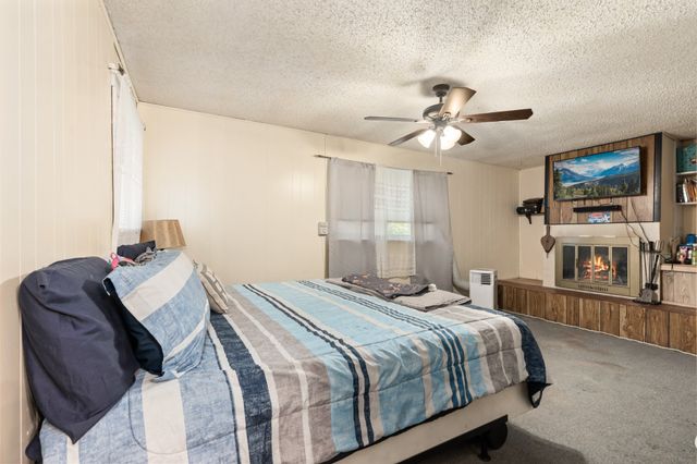 4312 Greenbriar Drive, Bellmead, TX 76705