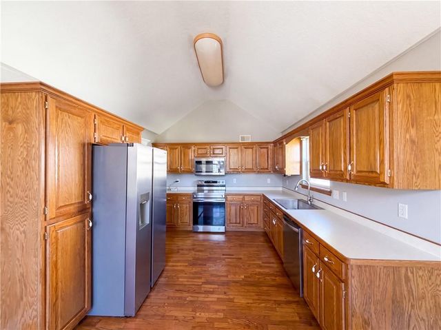 21505 E 50th Terrace Court, Independence, MO 64015