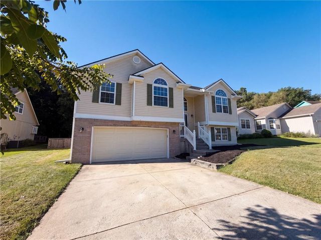 21505 E 50th Terrace Court, Independence, MO 64015