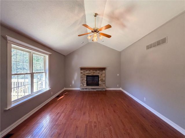 21505 E 50th Terrace Court, Independence, MO 64015