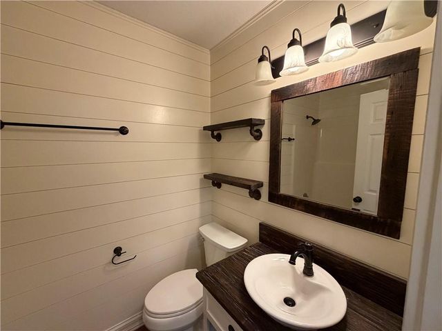 21505 E 50th Terrace Court, Independence, MO 64015