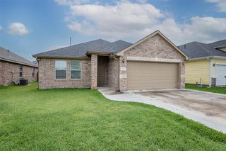 526 N 2nd Street, La Porte, TX 77571
