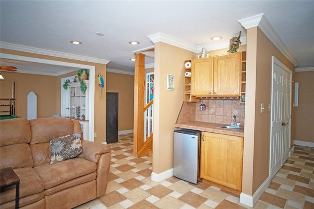 11216 ALDINA Drive, Conneaut Lake, PA 16316