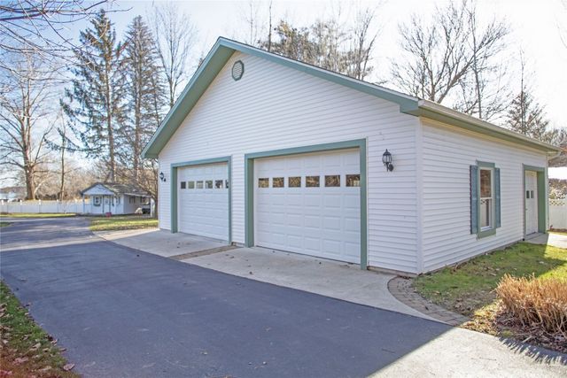 11216 ALDINA Drive, Conneaut Lake, PA 16316