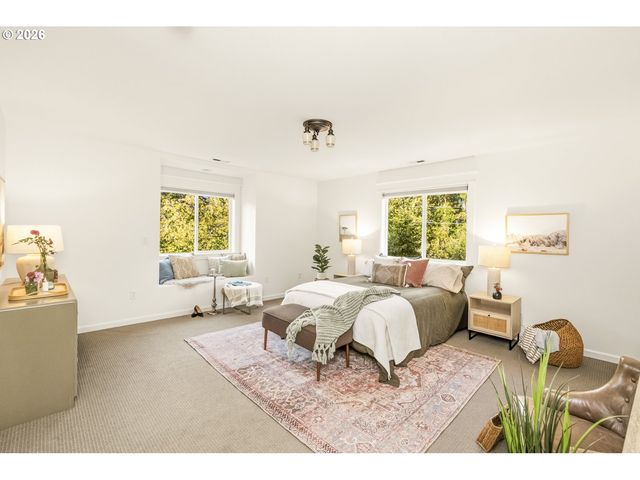 2620 Sw TEXAS St, Portland, OR 97219