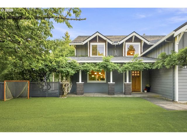 2620 Sw TEXAS St, Portland, OR 97219