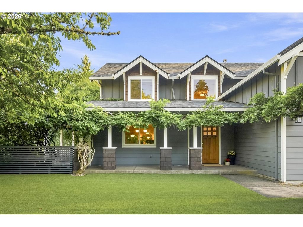 2620 Sw TEXAS St, Portland, OR 97219