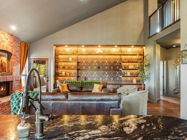 370 Golden Eagle Dr, Broomfield, CO 80020