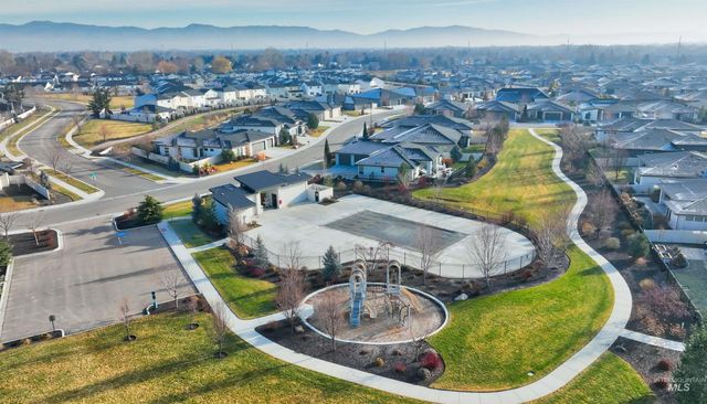 4148 E Copper Point, Meridian, ID 83642