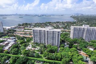 1000 Quayside Ter 411, Miami, FL 33138