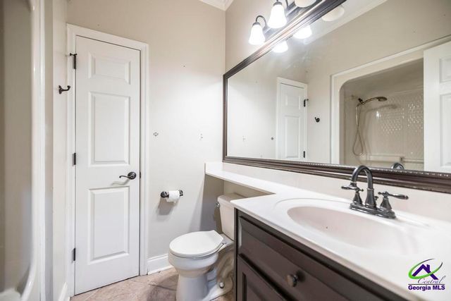 208 Twelve Oaks Drive, Warner Robins, GA 31088