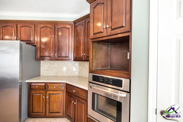 208 Twelve Oaks Drive, Warner Robins, GA 31088