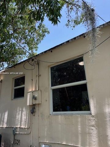 170 NW 49th St, Miami, FL 33127