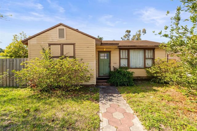 3000 5TH AVENUE N, St Petersburg, FL 33713