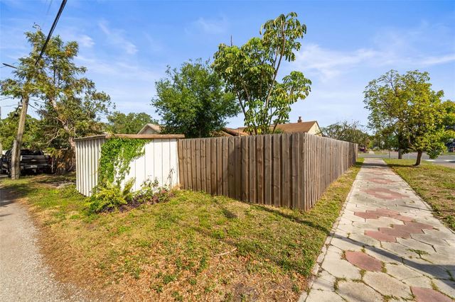 3000 5TH AVENUE N, St Petersburg, FL 33713