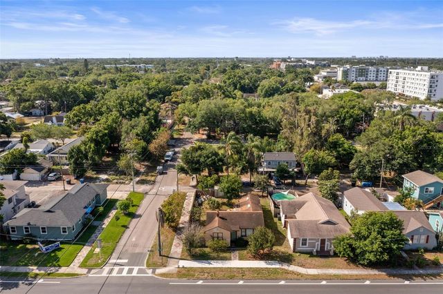 3000 5TH AVENUE N, St Petersburg, FL 33713