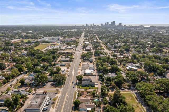 3000 5TH AVENUE N, St Petersburg, FL 33713