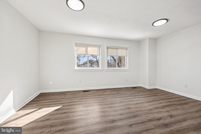 502 GILES PL, Sterling, VA 20164