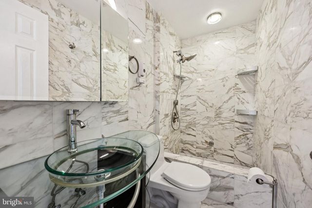 502 GILES PL, Sterling, VA 20164