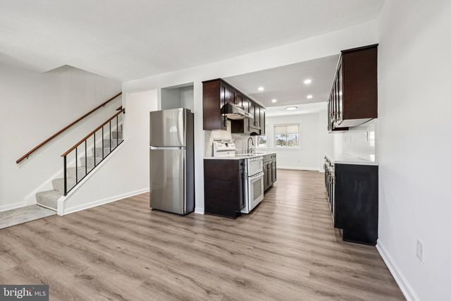 502 GILES PL, Sterling, VA 20164