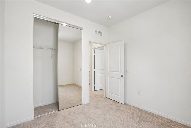 5876 Linden Ave Avenue 6, Long Beach, CA 90805