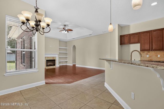 1024 MORNING STROLL Lane, Jacksonville, FL 32221