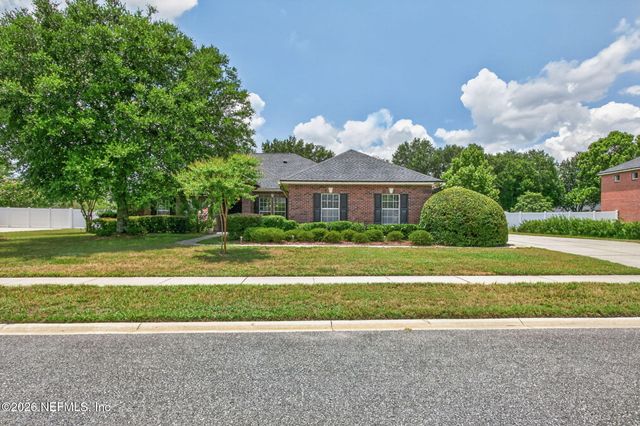 1024 MORNING STROLL Lane, Jacksonville, FL 32221