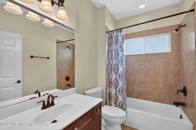 1024 MORNING STROLL Lane, Jacksonville, FL 32221