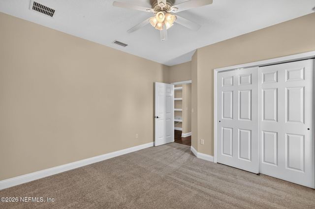 1024 MORNING STROLL Lane, Jacksonville, FL 32221