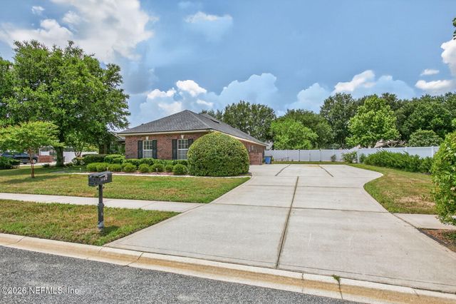 1024 MORNING STROLL Lane, Jacksonville, FL 32221