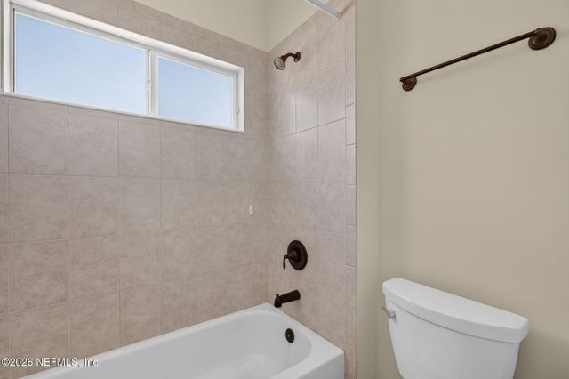 1024 MORNING STROLL Lane, Jacksonville, FL 32221