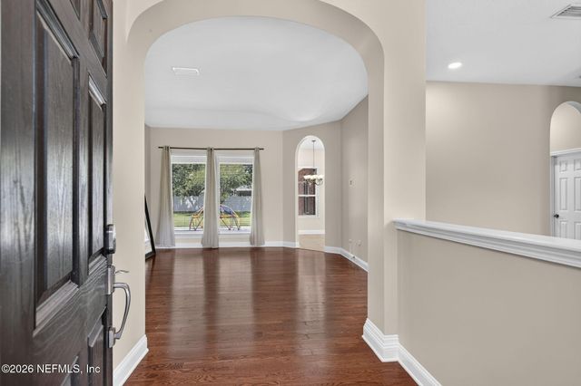 1024 MORNING STROLL Lane, Jacksonville, FL 32221