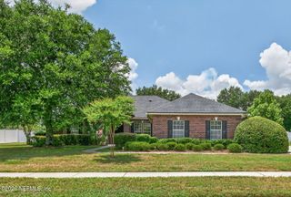 1024 MORNING STROLL Lane, Jacksonville, FL 32221