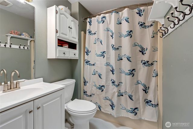 21606 114th Street E, Bonney Lake, WA 98391