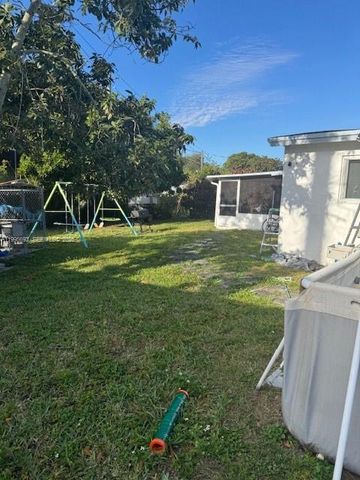 4020 SW 50th St 0, Dania Beach, FL 33314